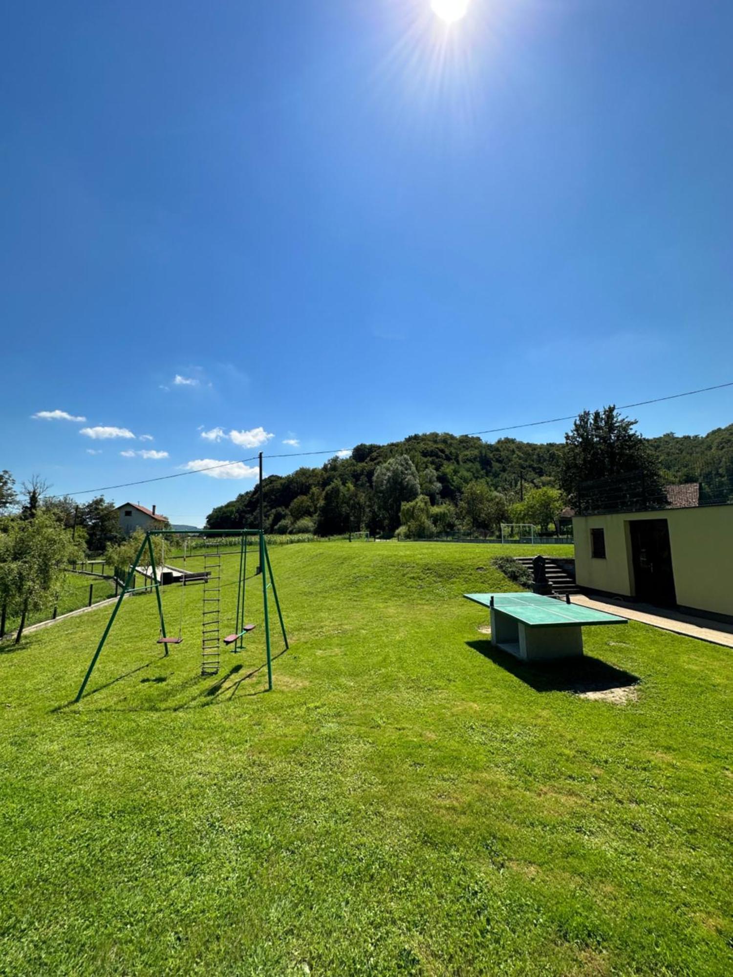 Ruralna Kuca 'Villa Zagorka' Za Odmor Sa Bazenom I Bocalistem Donja Pacetina エクステリア 写真