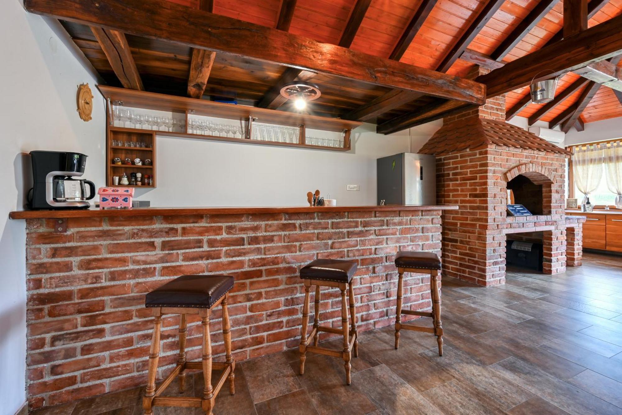 Ruralna Kuca 'Villa Zagorka' Za Odmor Sa Bazenom I Bocalistem Donja Pacetina エクステリア 写真
